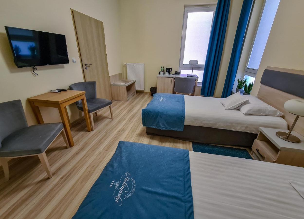 Antoninska Hotel & Apartamenty Leszno  Exterior photo