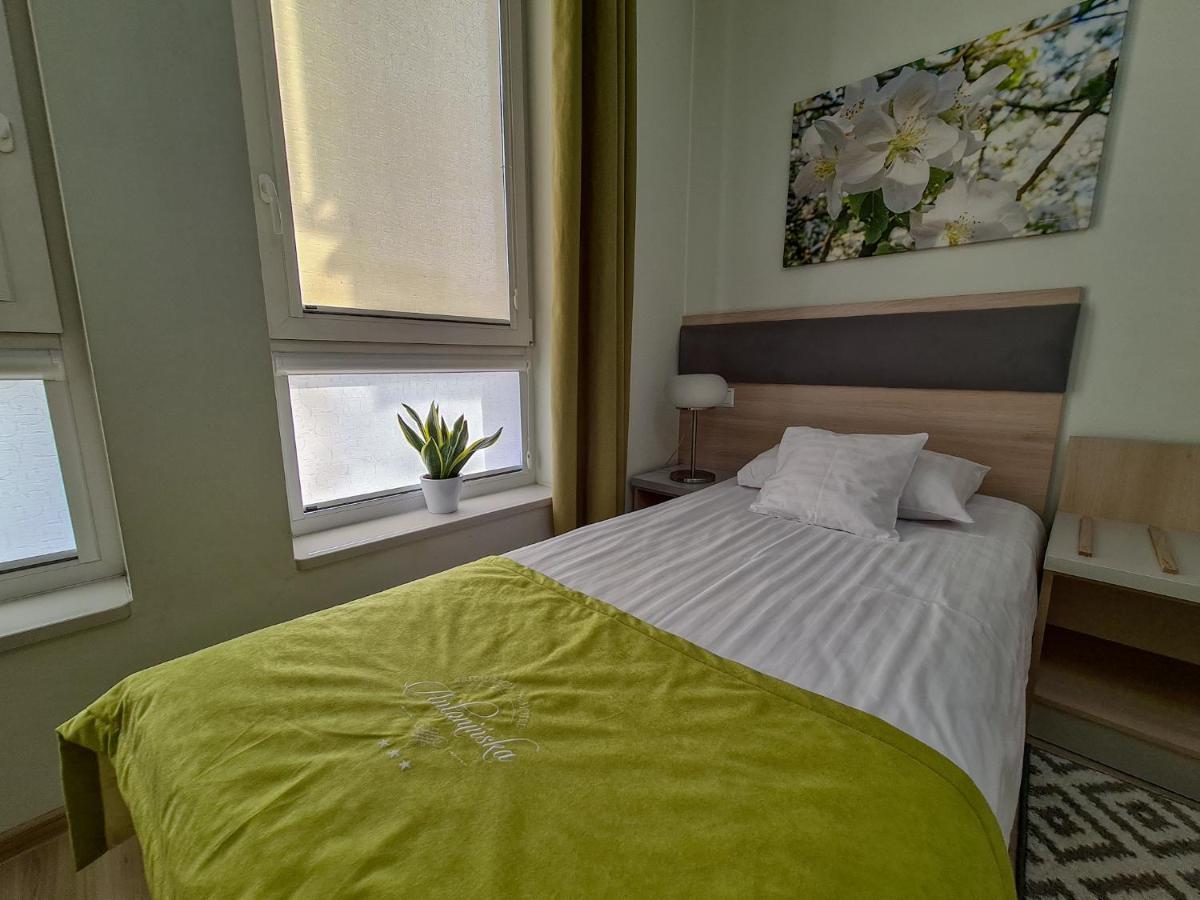 Antoninska Hotel & Apartamenty Leszno  Exterior photo